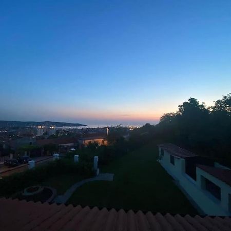 Al Casel: Storico Casello Sulla Ciclabile Triest Exterior foto